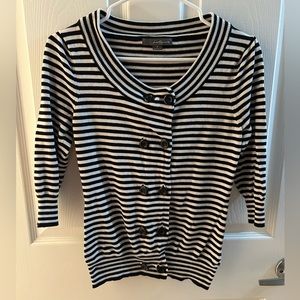 Forever 21 Black and White Striped Sweater Top Blouse